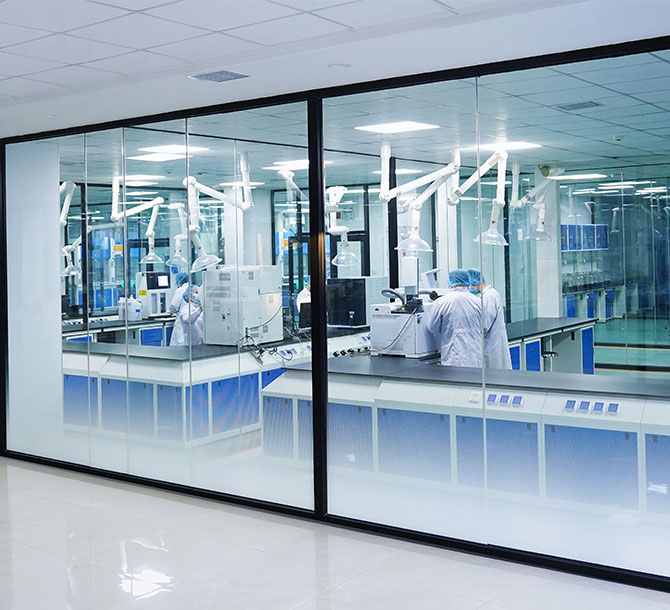 Dalla Formulazione alla Verifica: Un Ecosistema di Test Senza Soluzione di Continuità