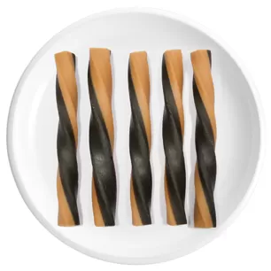 Treccine quadrate a spirale al gusto di spinaci
